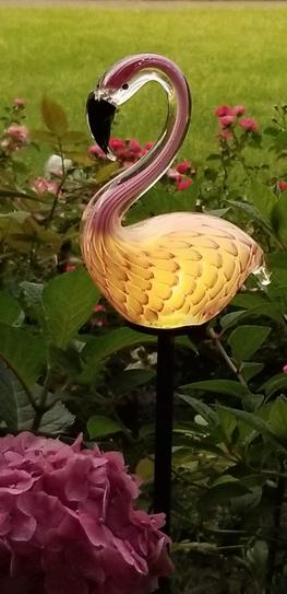 Reviews for Vigoro Pink Solar Flamingo Garden Stake Pg 1 The Home Depot
