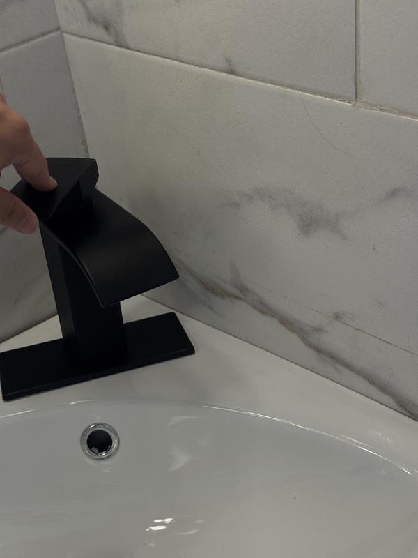 Hanikes 22.83 in. W x 19 in. D Corner Vitreous China Bathroom