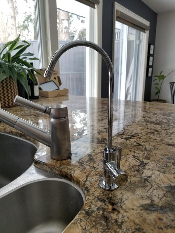 Waterdrop 3-stage Under Counter Filter System with Dedicated Faucet