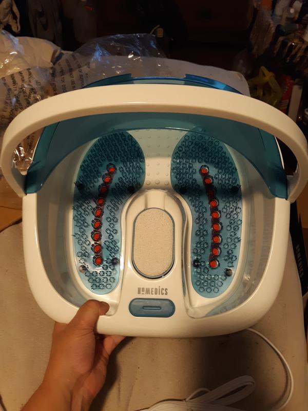 Here is the Homedics Bubble Spa Elite foot bath with heat boost with the seagrass inserts in place getting ready for use