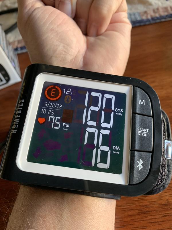 HoMedics Premium Wrist Blood Pressure Monitor with Bluetooth Wireless  Technology