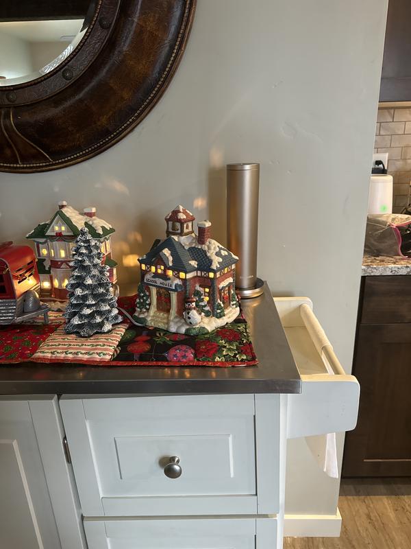 Diffuser in the Christmas Village.