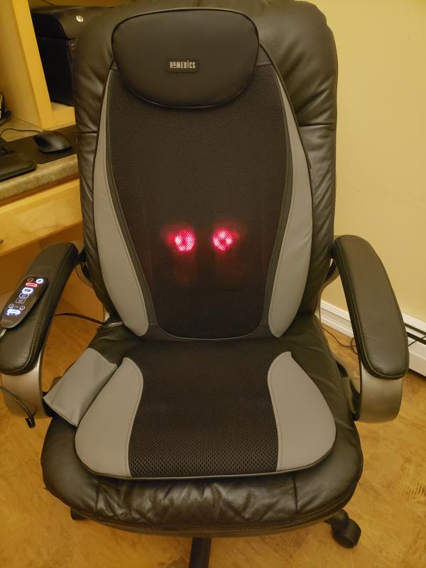 HoMedics® Shiatsu Plus Massage Cushion with Heat Bed Bath and Beyond