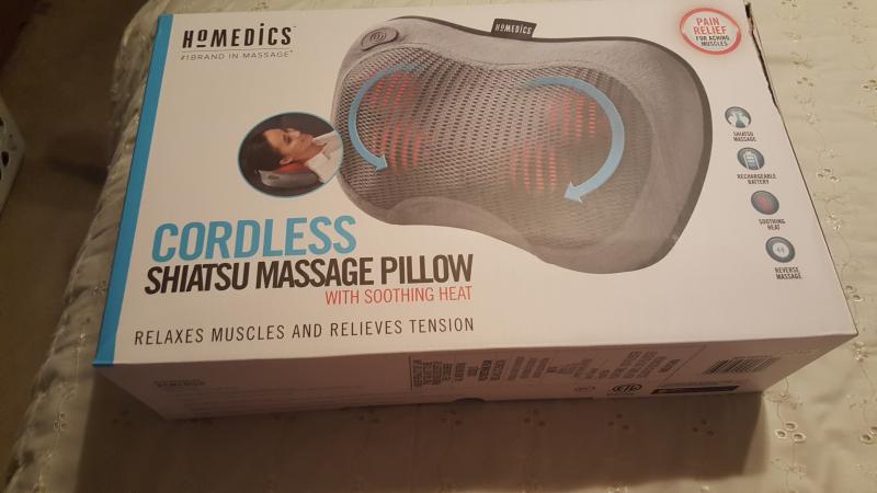 homedics cordless shiatsu pillow with heat