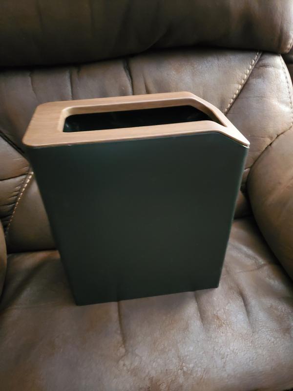 Customer carousel item 12.