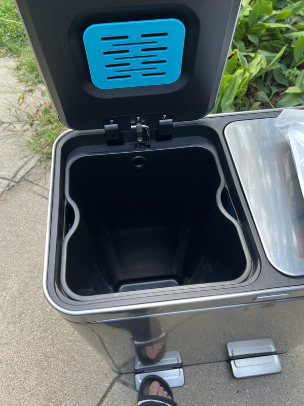 Customer carousel item 3.