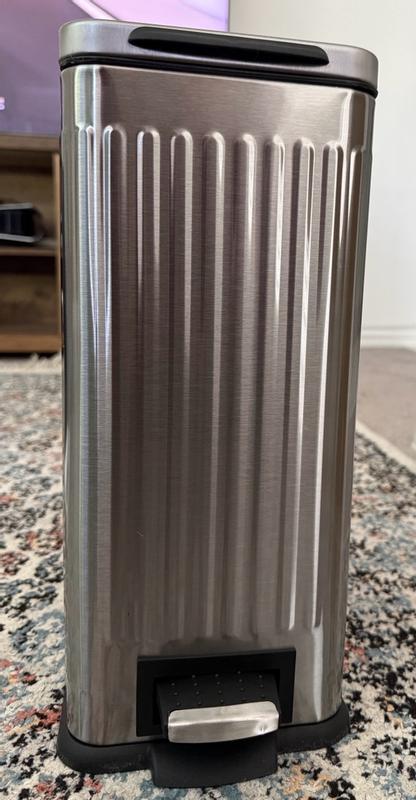 Customer carousel item 14.