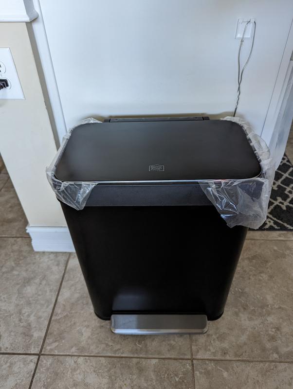 Customer carousel item 6.