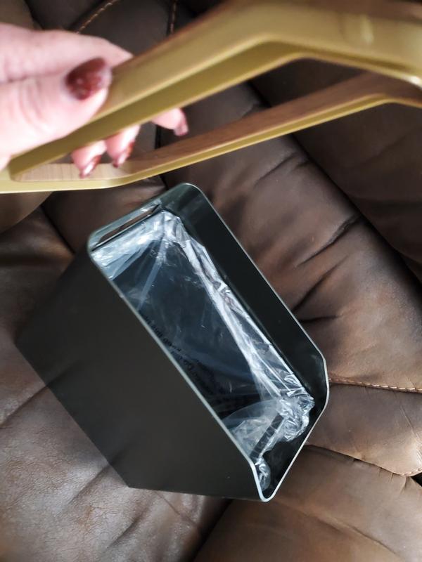 Customer carousel item 13.