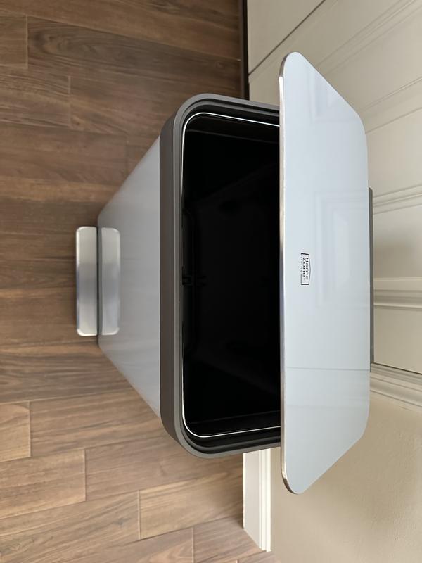 Customer carousel item 13.