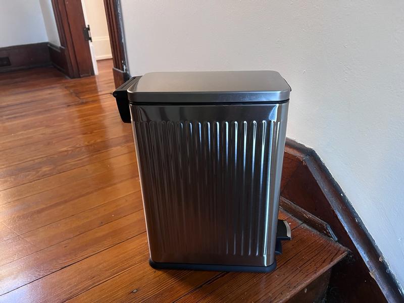 Customer carousel item 10.