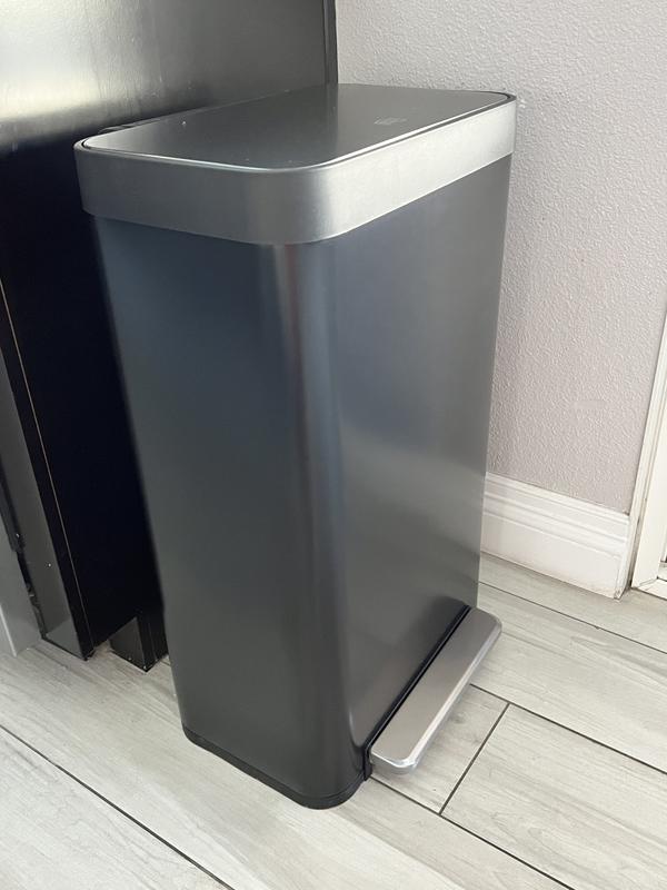 Customer carousel item 7.