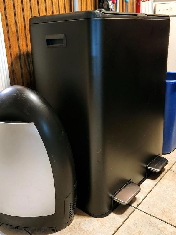 Customer carousel item 4.