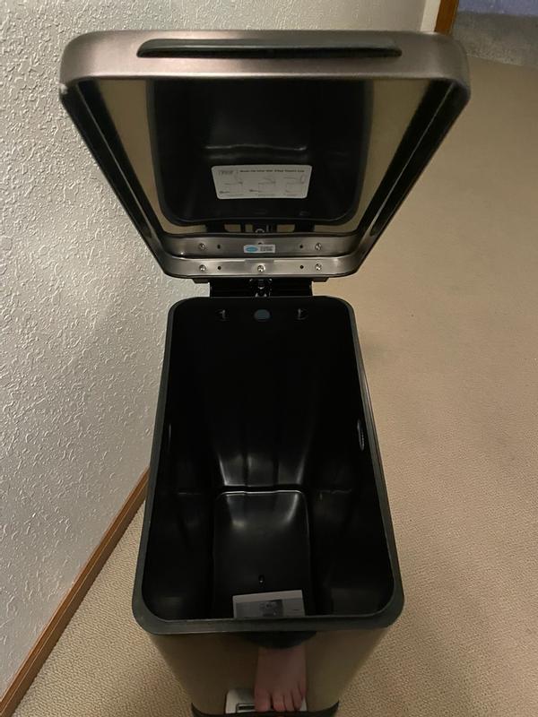 Customer carousel item 3.
