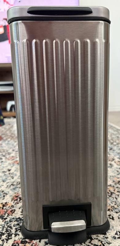 Customer carousel item 12.