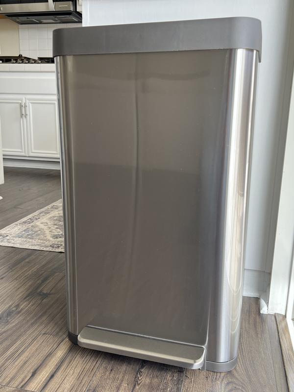 Customer carousel item 4.