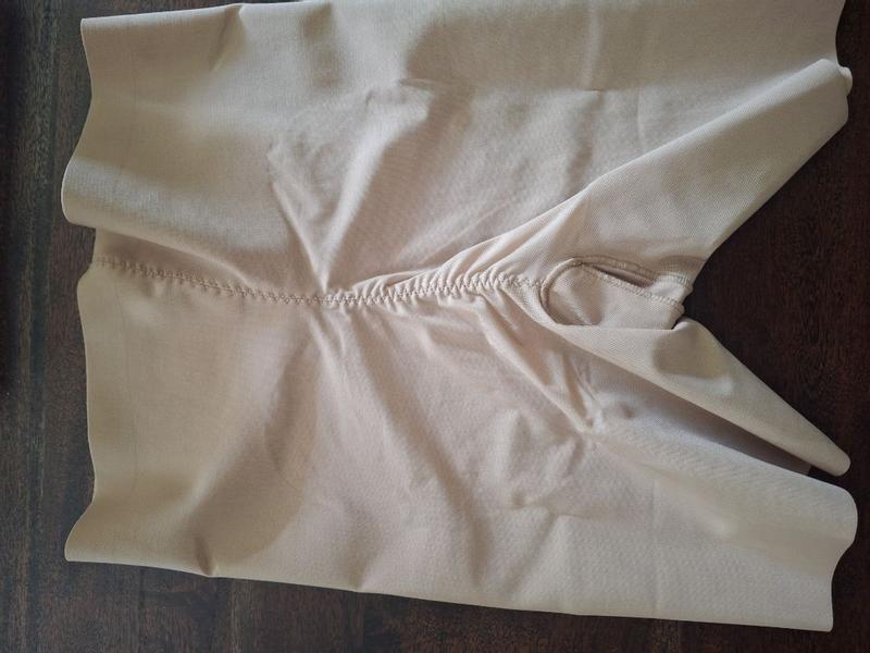Customer photo for "Good quality shapewear that is comfortable."