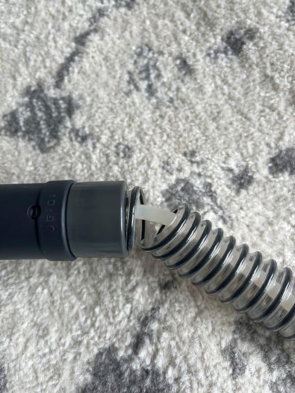 Broken Hose After 5 Months of Ownership