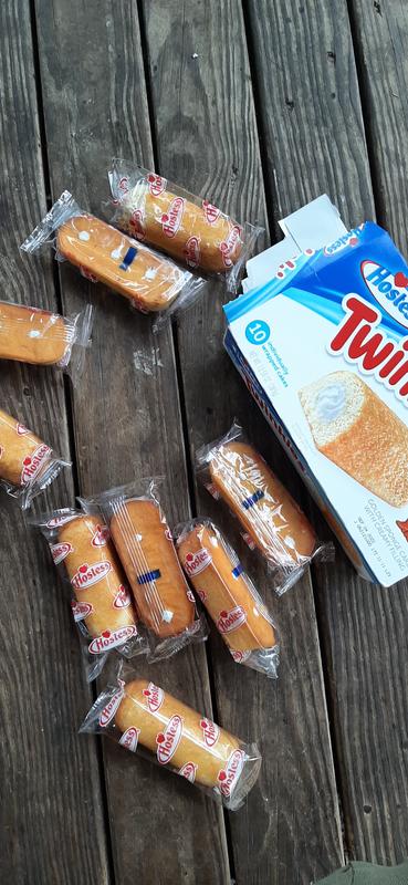 Hostess Twinkies 10 ct Sponge Cake with Creamy Filling 13.5 oz
