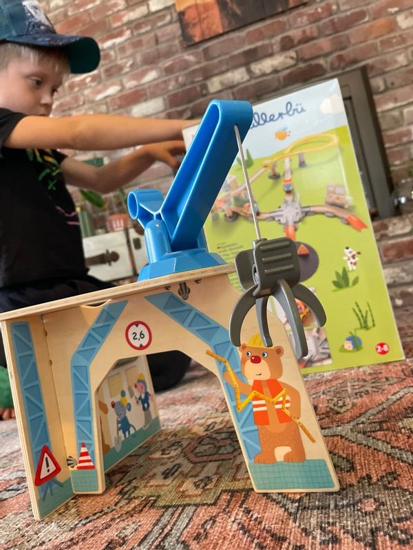 Review Thumbnail Image 0 359812037