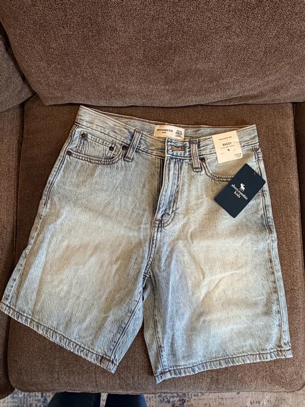 Review Thumbnail Image 0 383194077