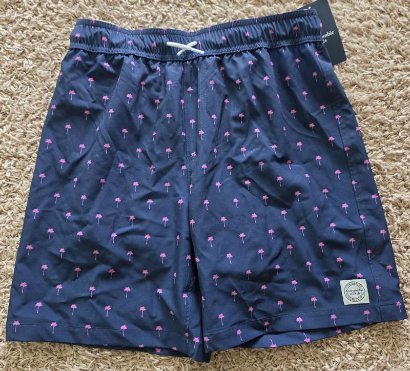 Review Thumbnail Image 0 384812606