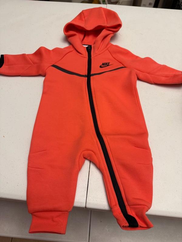 Review Thumbnail Image 0 350319410