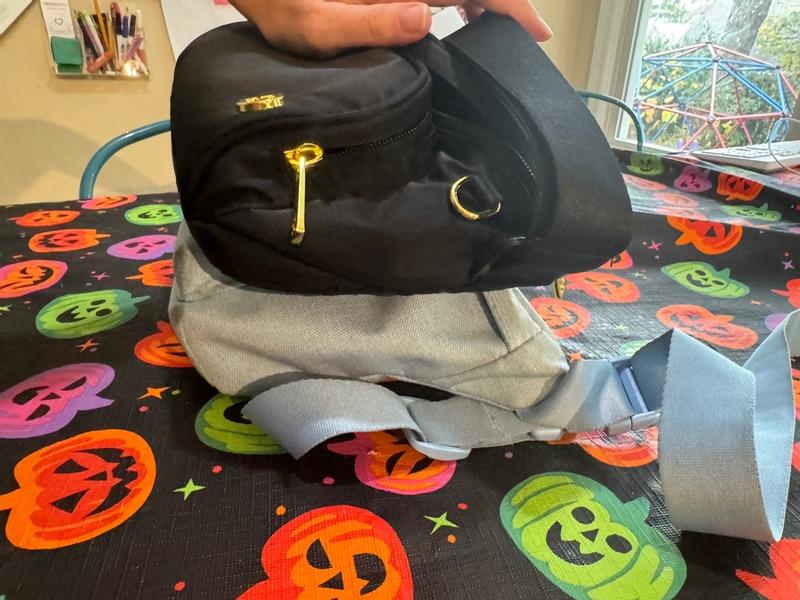 Customer carousel item 5.