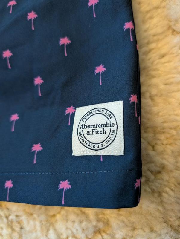 Review Thumbnail Image 1 384677084