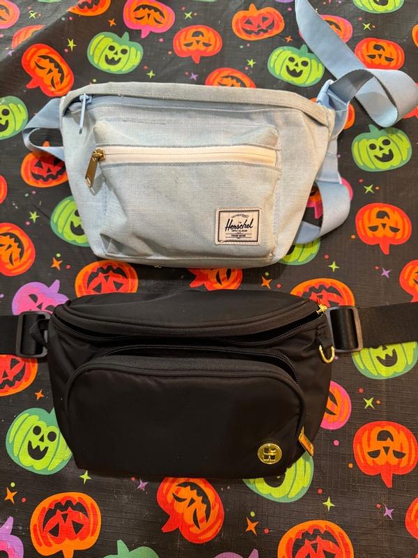 Customer carousel item 4.