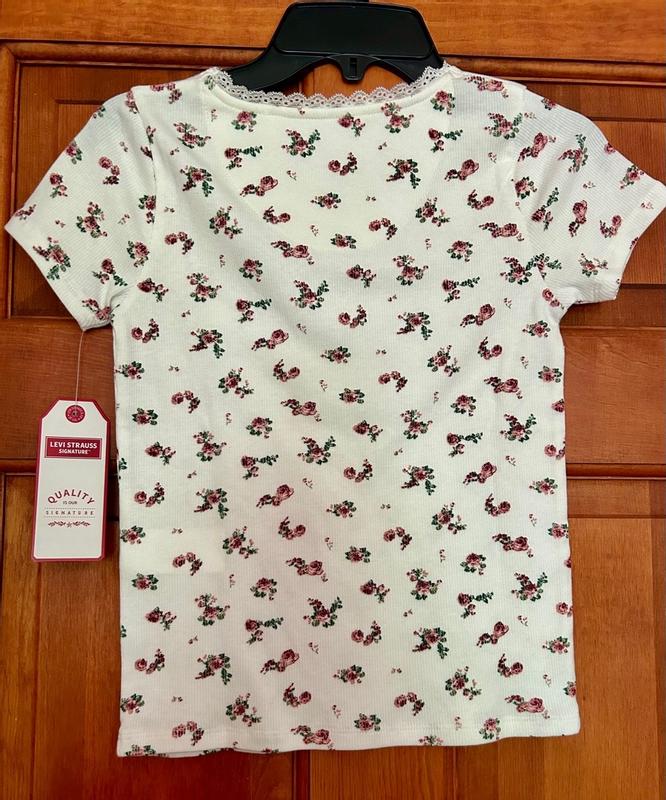 Customer carousel item 4.