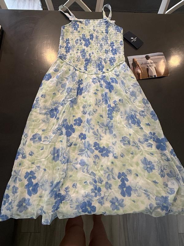 Customer photo for "Abercrombie for the win!"