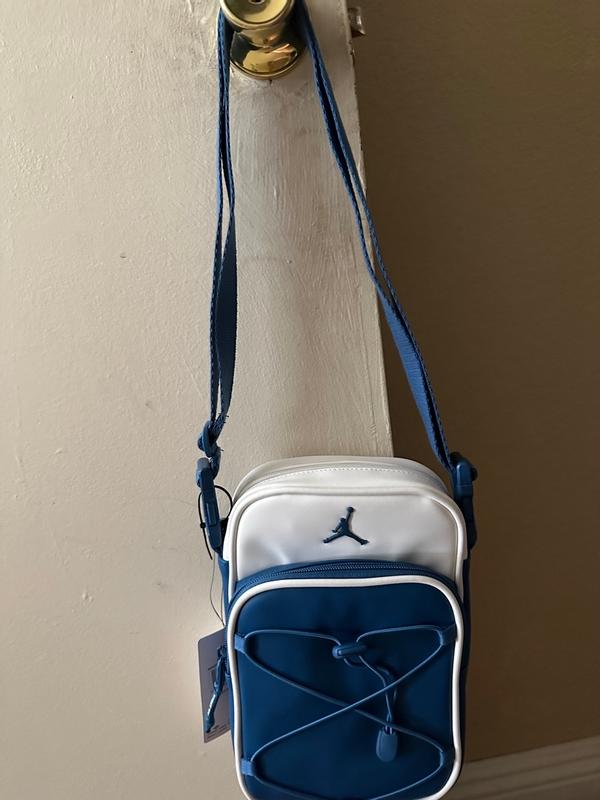 Air Jordan Festival Bag | Dick's Sporting Goods Air Jordan Festival Bag | Dick's Sporting Goods