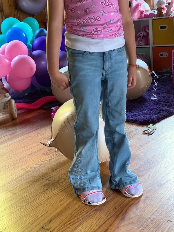 Customer photo for "Beautiful how it looks on my girl"