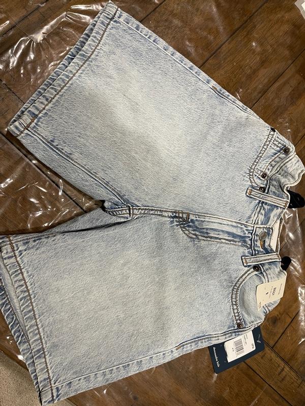 Review Thumbnail Image 1 384780582