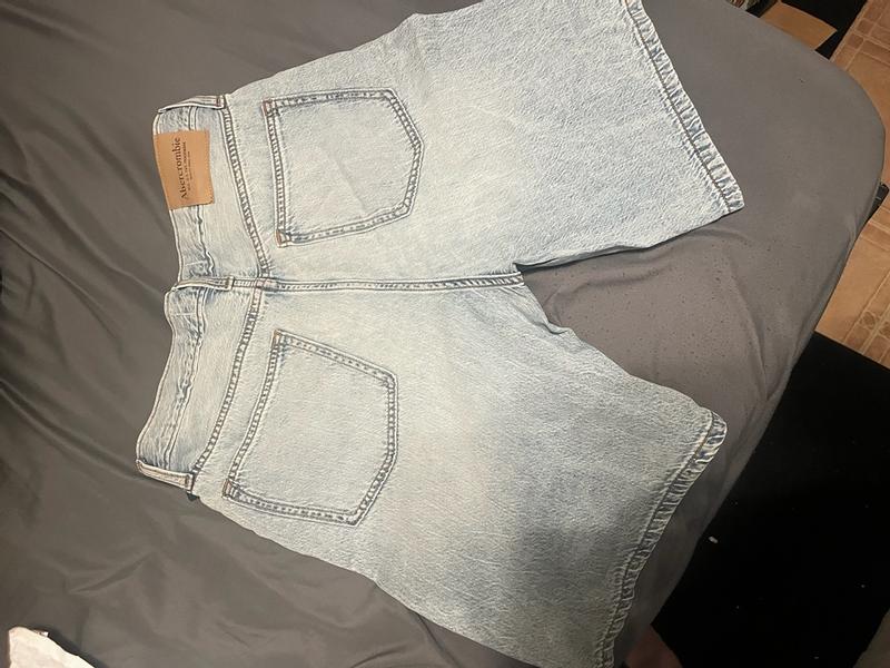 Review Thumbnail Image 1 384841689