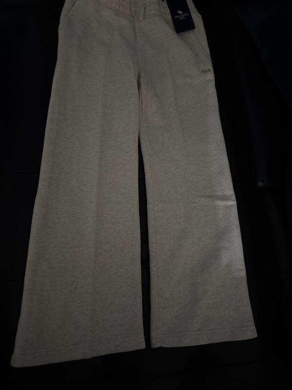 Customer photo for "It is very soft"