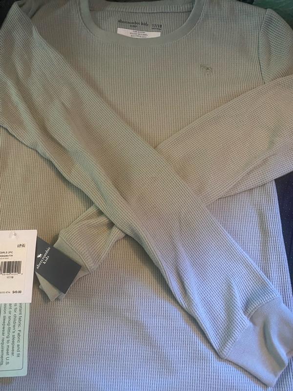 Review Thumbnail Image 0 367954622