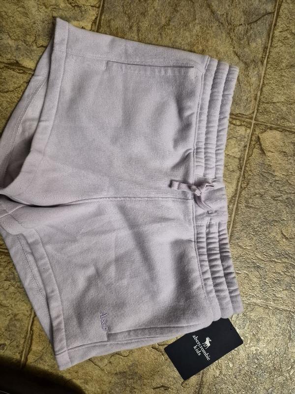 Customer carousel item 4.