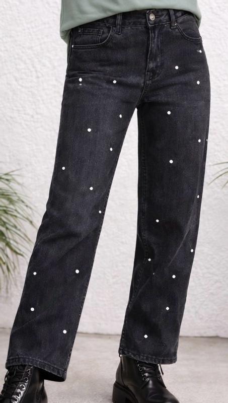 Review Thumbnail Image 0 378016418