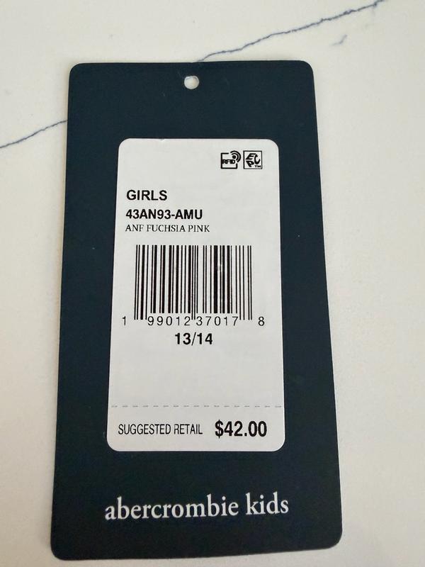 Review Thumbnail Image 4 384132425