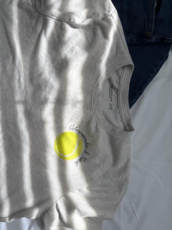 Customer photo for "Perfect oversized comfy tee"