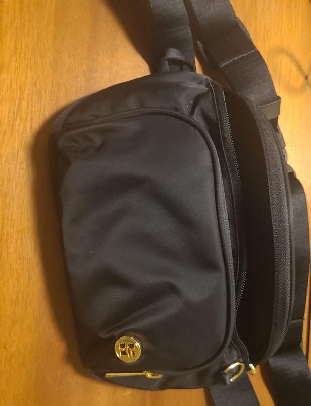 Customer carousel item 8.