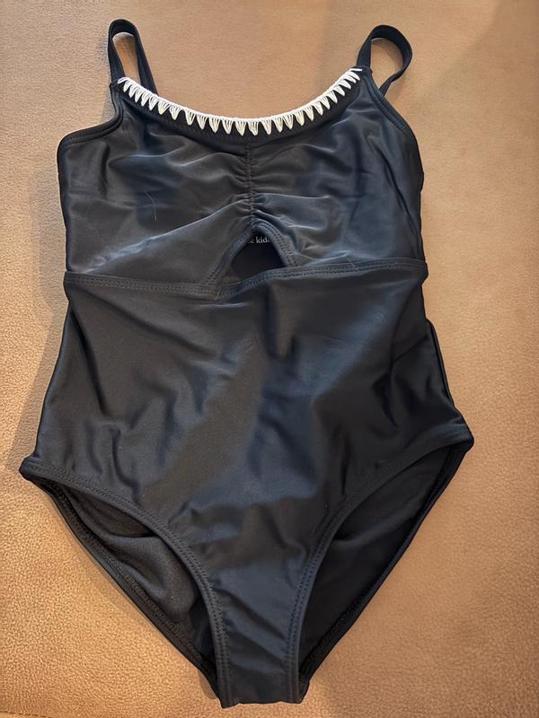 Customer carousel item 12.