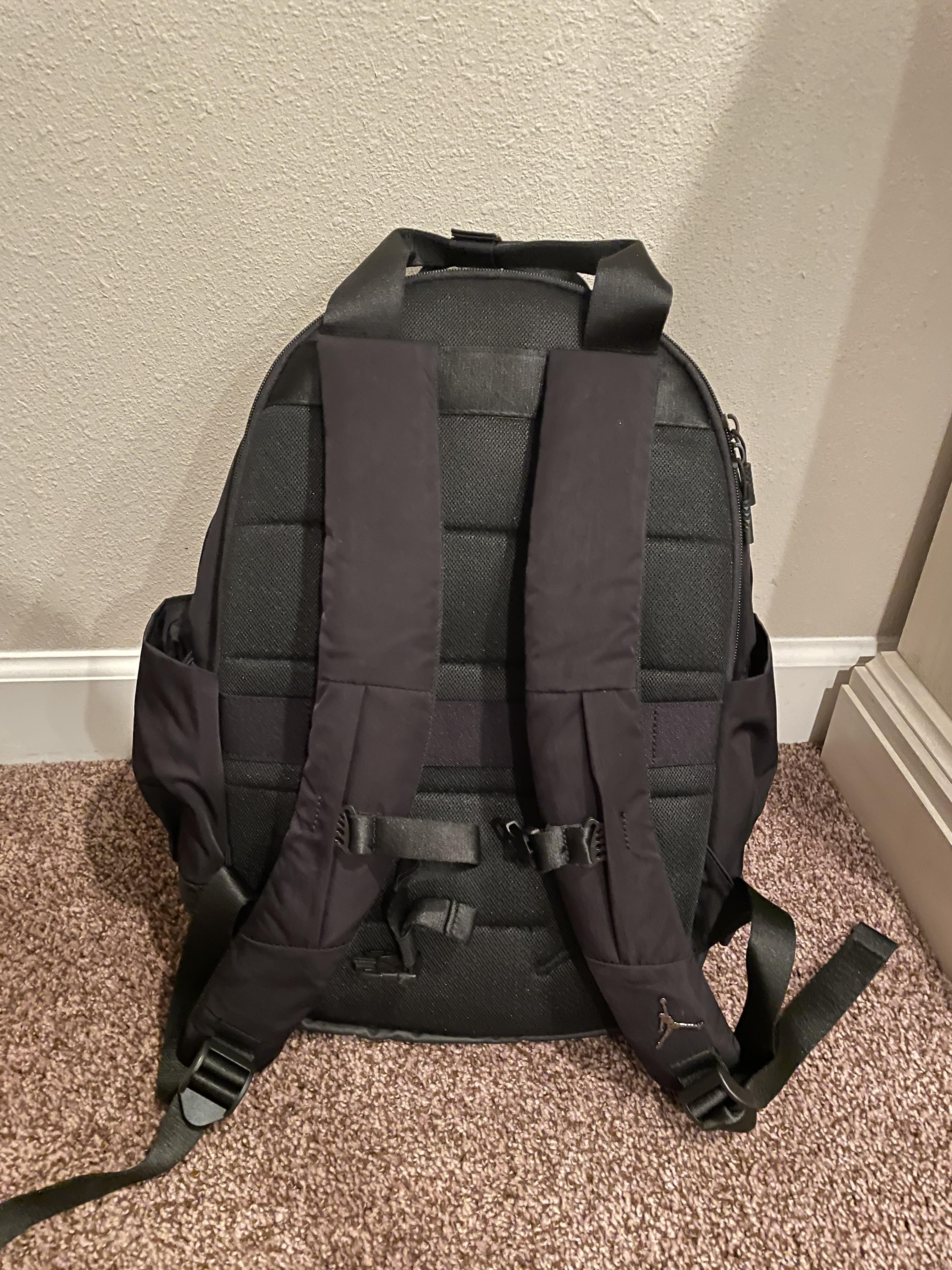 Jordan Women's 28L Alpha Backpack | Dick's Sporting Goods