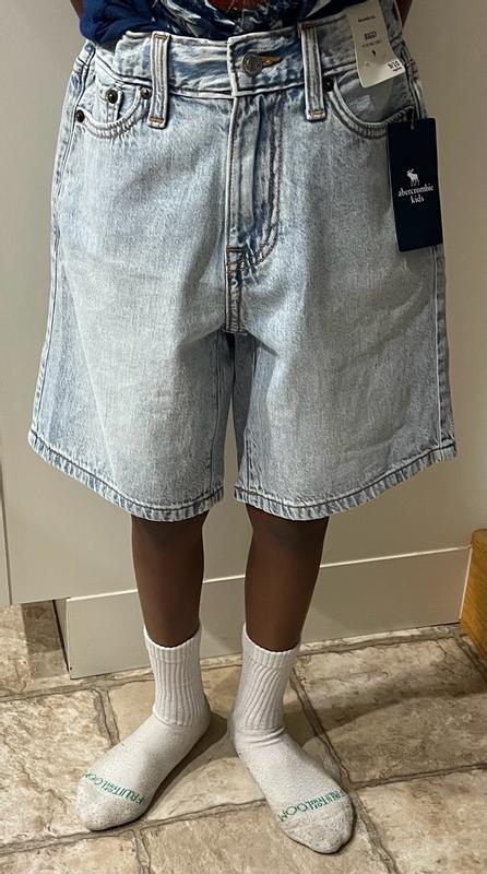 Review Thumbnail Image 0 384780582