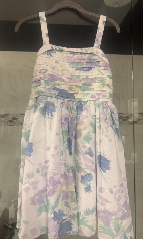 Review Thumbnail Image 0 381556331