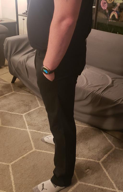 Customer carousel item 6.