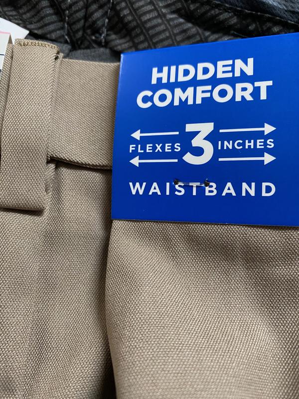 Waste detail and stitching at belt loop.