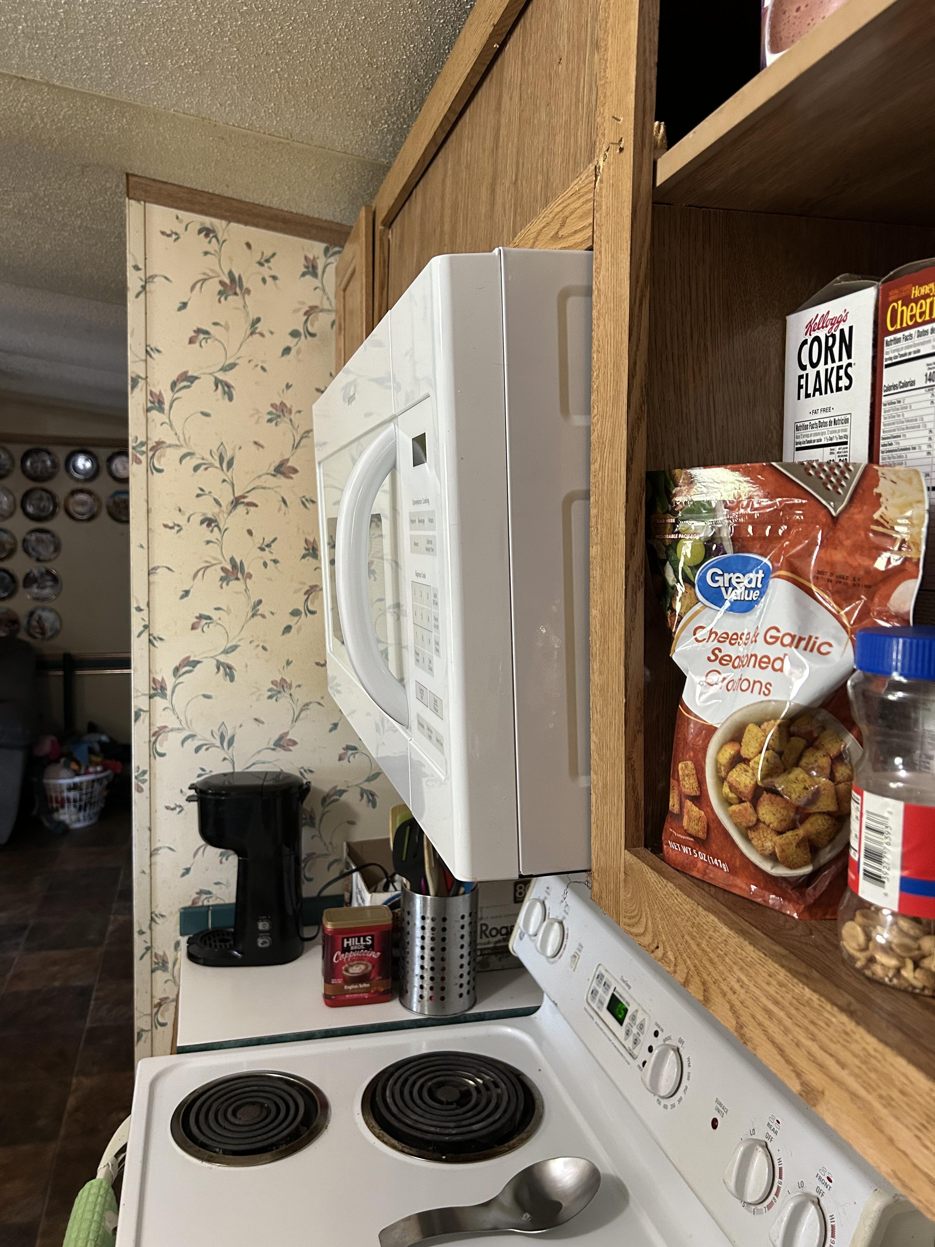 Image 4 of 6
